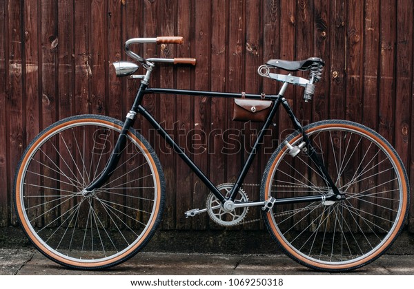 vintage bike shop