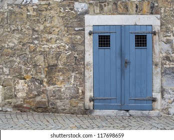 vintage blue door
