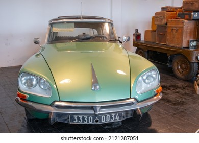 Vintage Car Citroën DS, Automuseum Melle In Lower Saxony, Germany, 02-06-2022