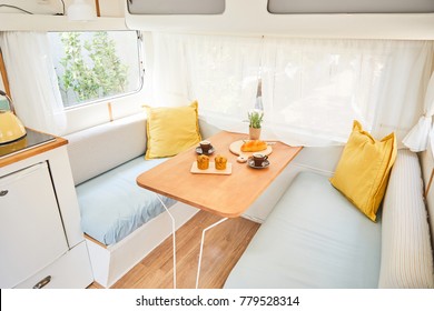 Vintage Caravan Inside (retro Design Camper)