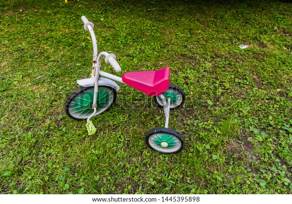 vintage childrens tricycle
