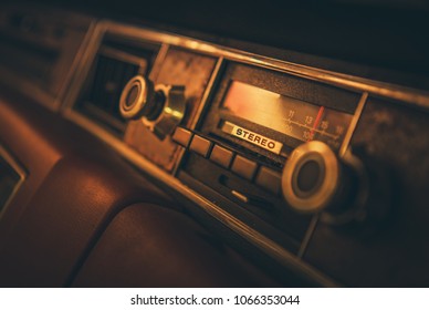 3,154 Vintage car radio Images, Stock Photos & Vectors | Shutterstock