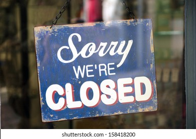 Vintage closed sign in shop window - Shutterstock ID 158418200