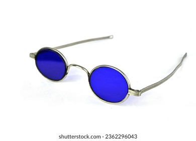Vintage cobalt blue safety foundry glasses - 10 July 2023 – Wales,UK Stock fotografie