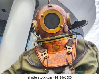 Vintage Diving Metal Helmet And Suit