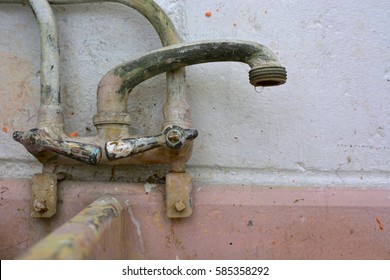 Vintage Farmhouse Sink