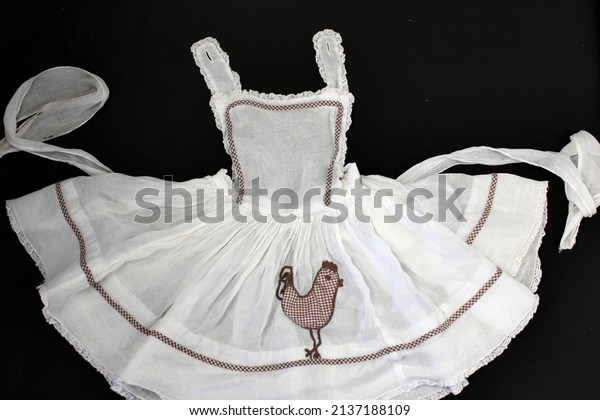 Vintage\
Fashion Handmade 1950s Sheer White Organdy Dress Apron With Chicken\
Applique and Brown and White Gingham\
Trim.