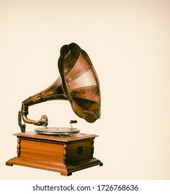 Vintage gramophone player with vinyl record. 