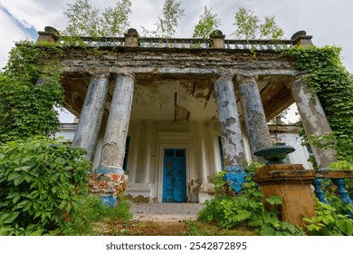 Vintage house history estate park ivy abandoned - Powered by Shutterstock