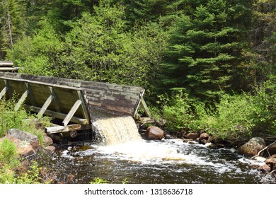 Vintage Log Flume, Ontario