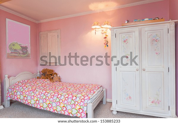 pink bed for little girl