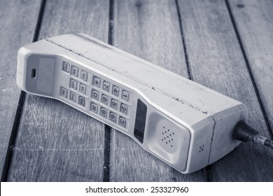 vintage mobile phone (vintage style)