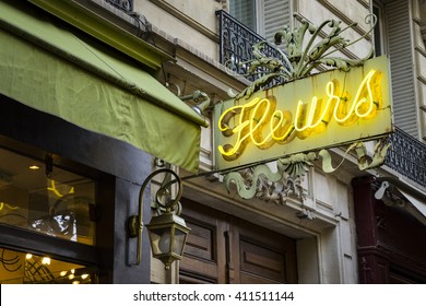 Vintage Neon Sign For Flower Shop In Paris, Displaying Fleurs