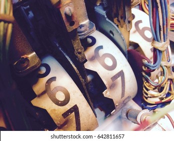 Vintage Number Indicators