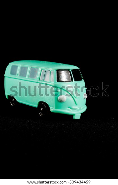 Vintage Old Classic\
Style Hippie Bus Van