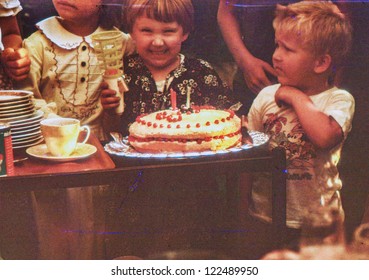 Vintage Photo Of Child Birthday Party (early Eighties)