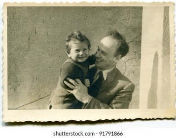 Vintage Photo Of Father And Daughter (fifties)