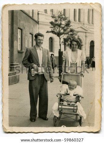 Similar – Foto aus den 60er jahren mit einem Paar das sich an der Hand hält