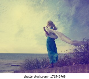 Lonely Woman Ocean Images Stock Photos Vectors Shutterstock