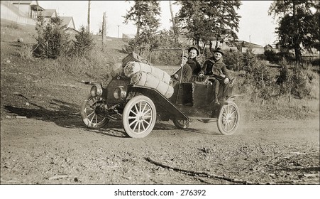 Old Jalopy Images Stock Photos Vectors Shutterstock