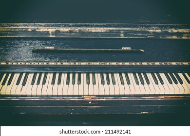 Vintage Retro Piano
