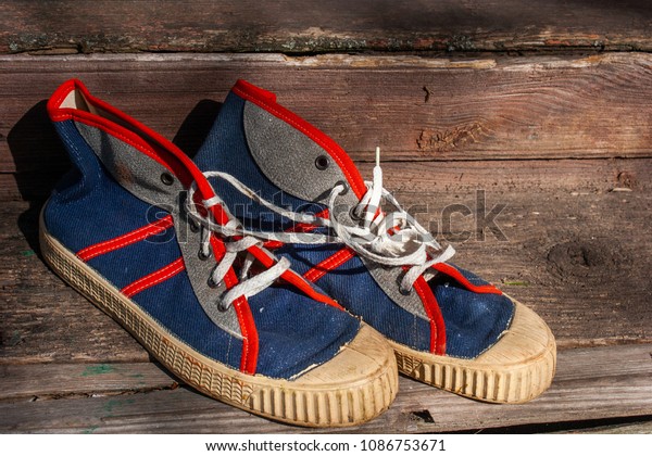 vintage sport shoes