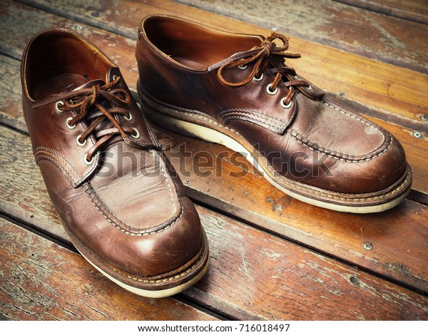 old style shoes