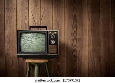 Vintage Style TV 