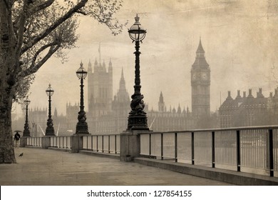 Vintage view of London,  Big Ben & Houses of Parliament