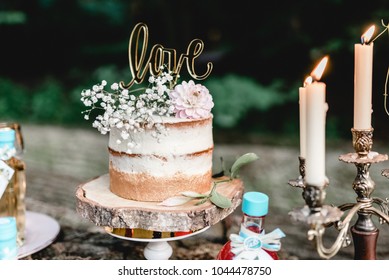 Vintage Wedding Decoration Naked Cake Love Gold