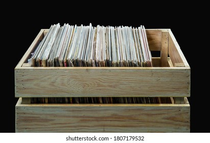 Vinyle Record Storage Crate Side View With Records Inside.