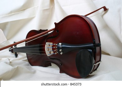 viola and bow - Shutterstock ID 845373