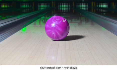 6,083 Bowling strike Stock Photos, Images & Photography | Shutterstock
