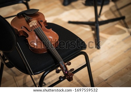 Violin on the Chair Intermission Rest Time 35mm Close Up Background Photo