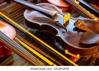 Violin On Cimbalom, Closeup