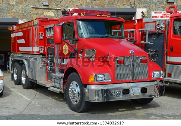 VIRGIN ISLANDS,\
USA - MAY 29, 2014: Fire Trucks in Charlotte Amalie, St. Thomas\
Island, US Virgin Islands,\
USA.