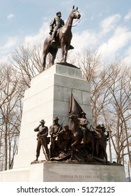 Virginia Monument And Robert E. Lee Statue