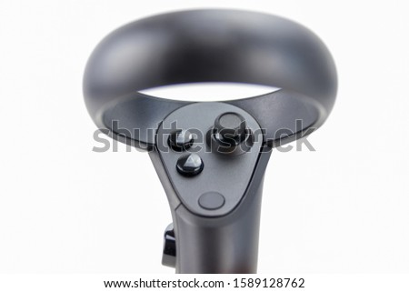 Virtual Reality (VR) controller, used to play inmersive 3D games