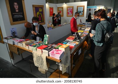 Visitors At Book Fair Wearing Mandatory Face Mask Turin Italy October 14 2021