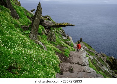 visitors on the steep path up to the monastery, Skellig Michael island, Mainistir Fhionáin (St. Fionan’s Monastery), county Kerry, Ireland, United Kingdom
