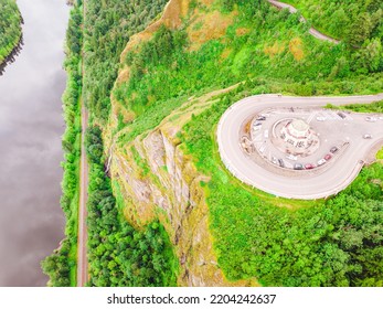 Vista House Of Historic Columbia River Highway