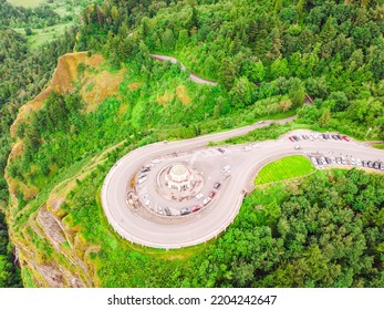 Vista House Of Historic Columbia River Highway