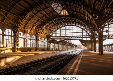 Vitebsky Railway Station During Sunset In Winter