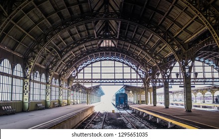 Vitebsky Railway Station Indoor View