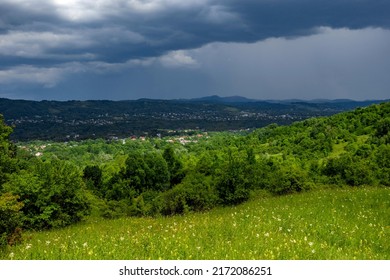 Vivid Summer Scapes From Prahova Valley, Romania