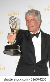 vLOS ANGELES - SEP 12:  Anthony Bourdain at the Primetime Creative Emmy Awards Press Room at the Microsoft Theater on September 12, 2015 in Los Angeles, CA
