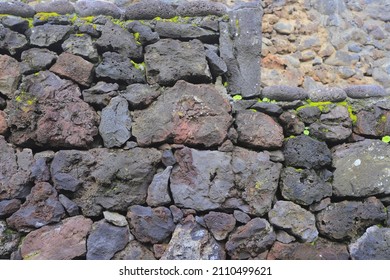Volcanic fence, wall on Corvo