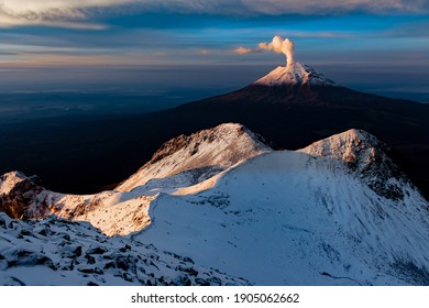 Popocatépetl volcano seen from the Iztaccíhuatl volcano. -The smoking mountain-, the second highest in Mexico.