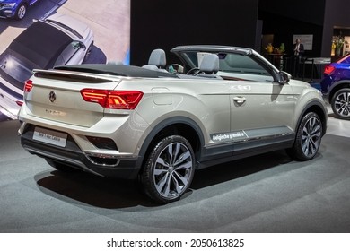 Volkswagen Troc Cabrio Car Showcased Autosalon Stock Photo 2050613825 ...