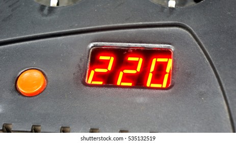 Voltage stabilizer